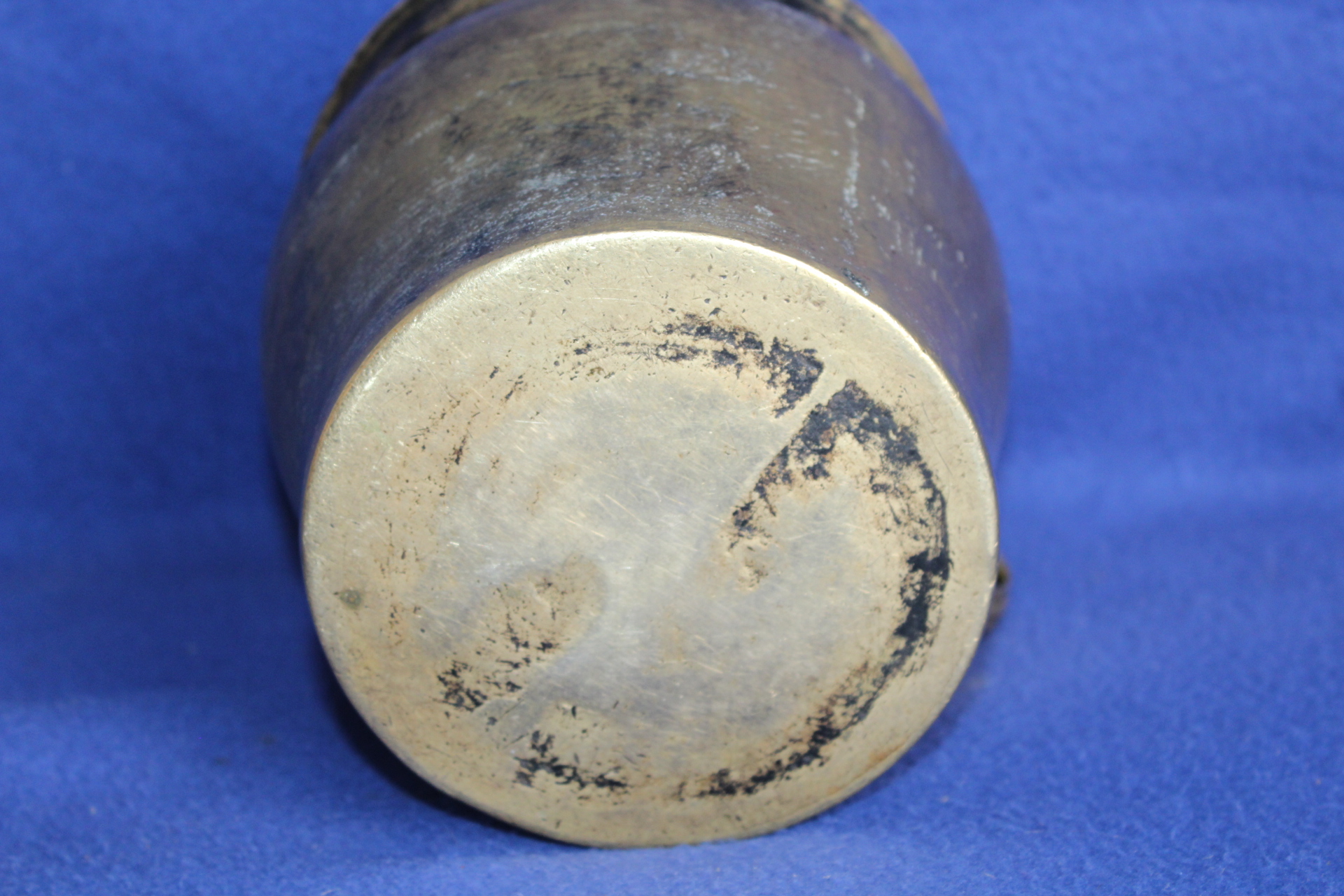 VELKÝ STAROŽITNÝ MOSAZNÝ HRNEC