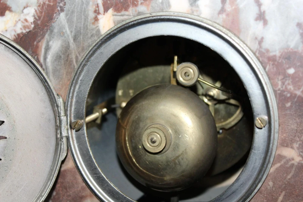 ART DECO HODINY, JEAN SAIN