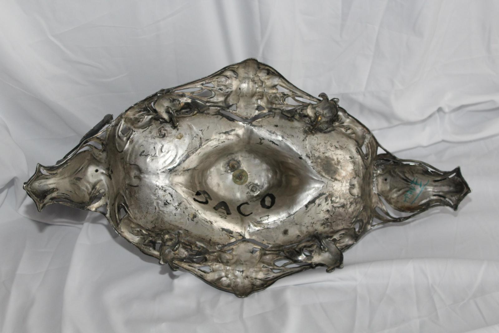 VELKÁ SECESNÍ MÍSA