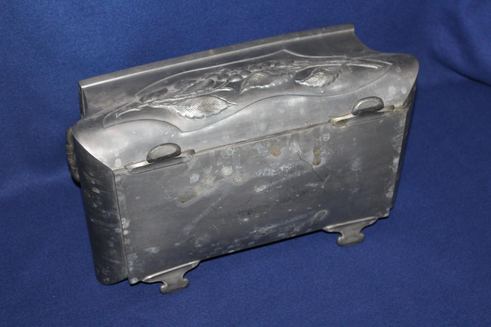 VELKÝ SECESNÍ KVĚTINÁČ, KOVOVÝ