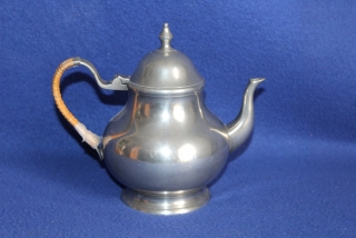 CÍNOVÁ KONVICE, značená