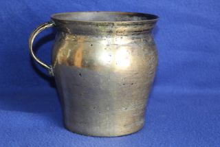 VELKÝ STAROŽITNÝ MOSAZNÝ HRNEC