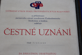 ČESTNÉ UZNÁNÍ PROTIFAŠISTICKÝCH BOJOVNÍKŮ