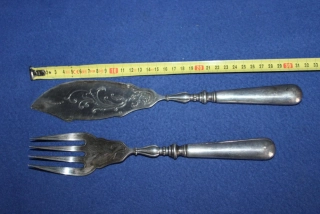 LUXUSNÍ PŘÍBOR NA RYBY