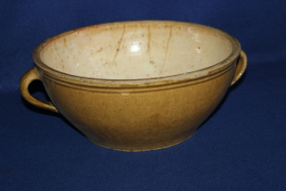 VELKÁ KERAMICKÁ MÍSA, ZNAČENÁ