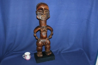 STARÁ AFRICKÁ SOCHA