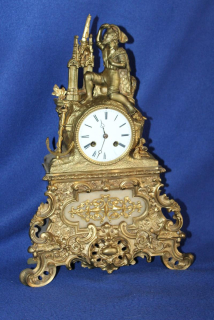 STAROŽITNÉ FIGURÁLNÍ HODINY