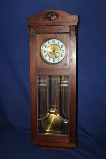 STAROŽITNÉ HODINY, PENDLOVKY