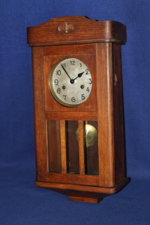 STAROŽITNÉ HODINY, PENDLOVKY